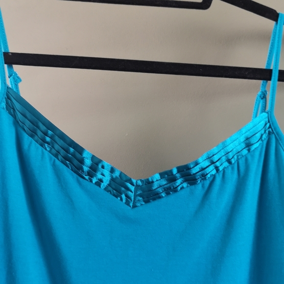 Satin Trim Teal Stretchy Adjustable Strap Cami Sz L Ricki's - Picture 2 of 7